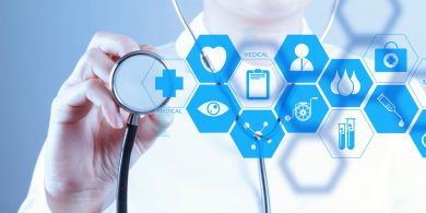blockchain in medicine and health 390x195 کاربرد های فناوری بلاکچین (Blockchain) در حوزه پزشکی و سلامت